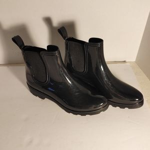 Capelli New York Black Rubber Pull on Ankle Rain Boots Size 10